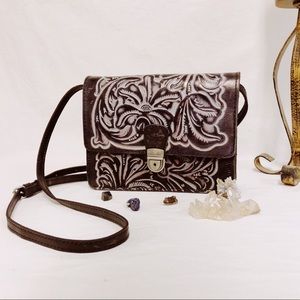 Patricia Nash black and gray leather purse